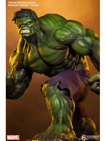 Marvel Premium Format The Incredible Hulk - DAMAGED PACKAGING