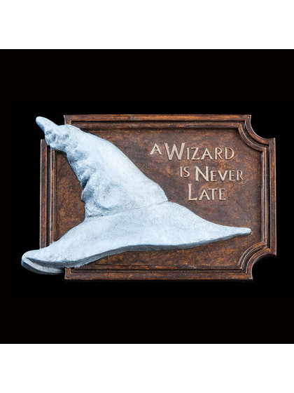 Lord of the Rings - A Wizard Is Never Late Magnet